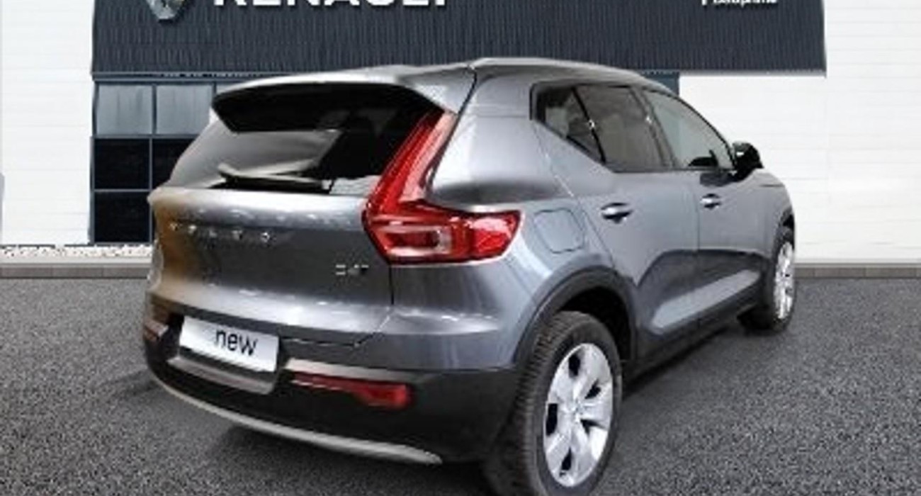 Volvo XC40 D4 AWD AdBlue 190 ch Geartronic 8 Momentum 8