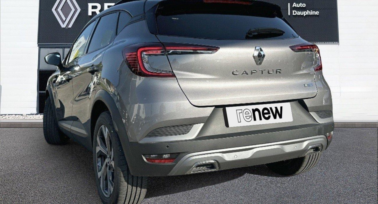 Renault CAPTUR mild hybrid 160 EDC R.S. line 3