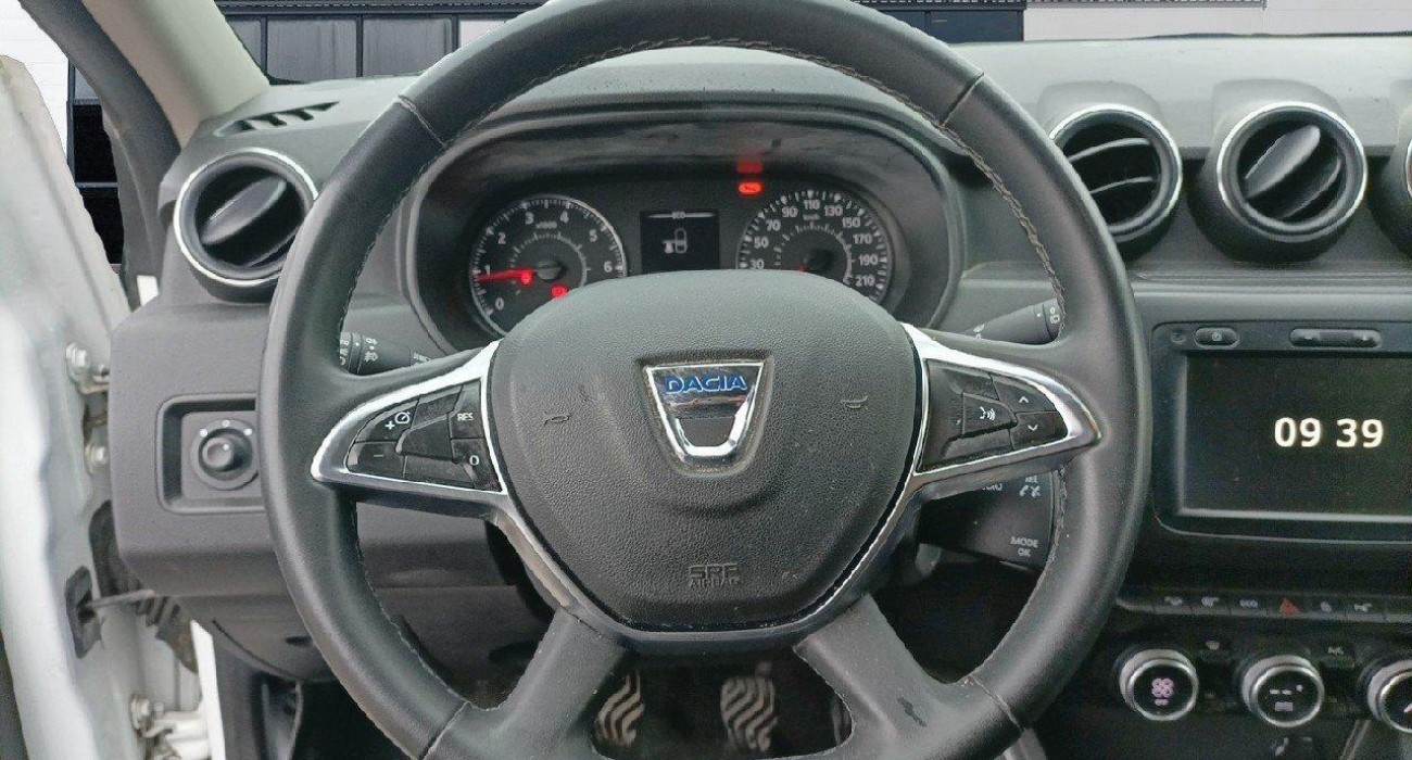 Dacia DUSTER Blue dCi 115 4x4 Prestige 6