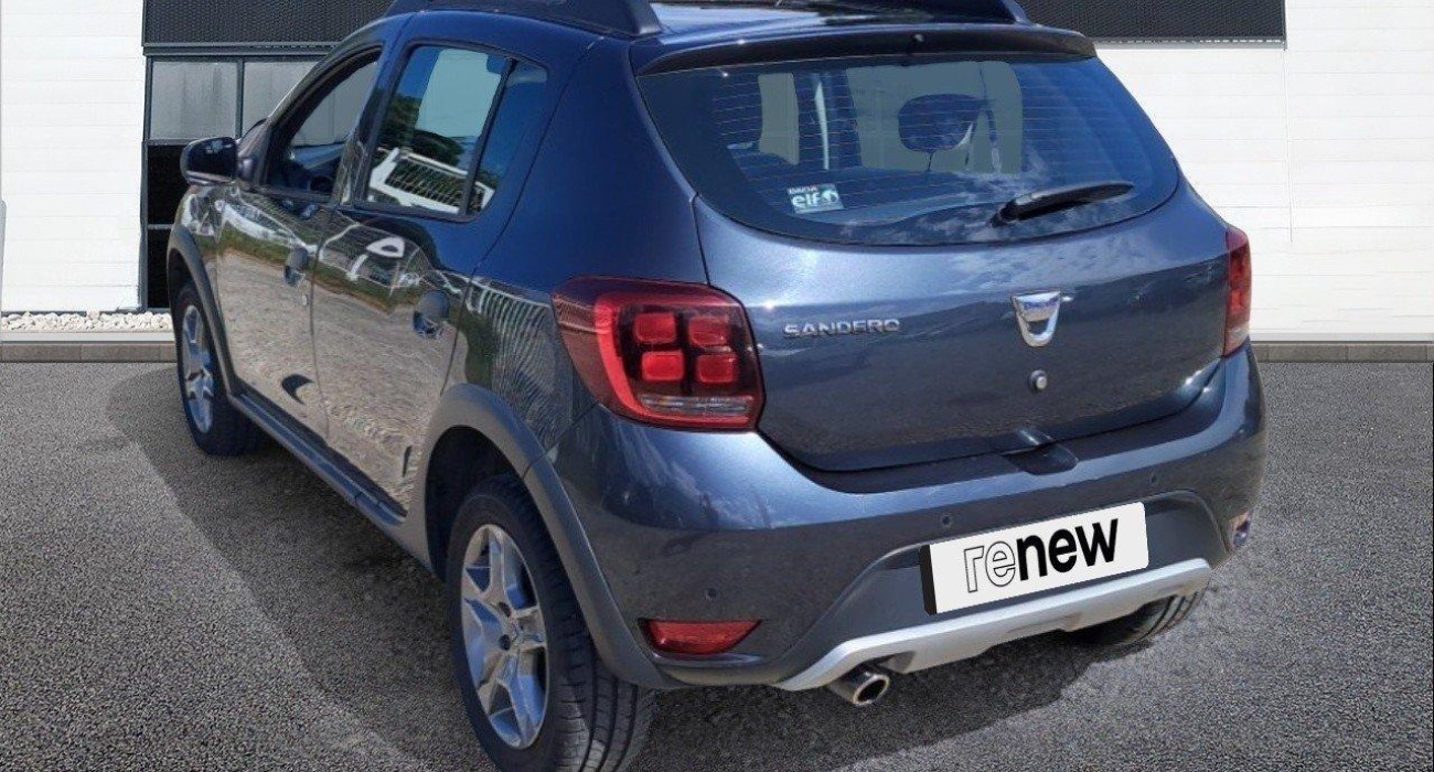 Dacia SANDERO TCe 90 Stepway 3