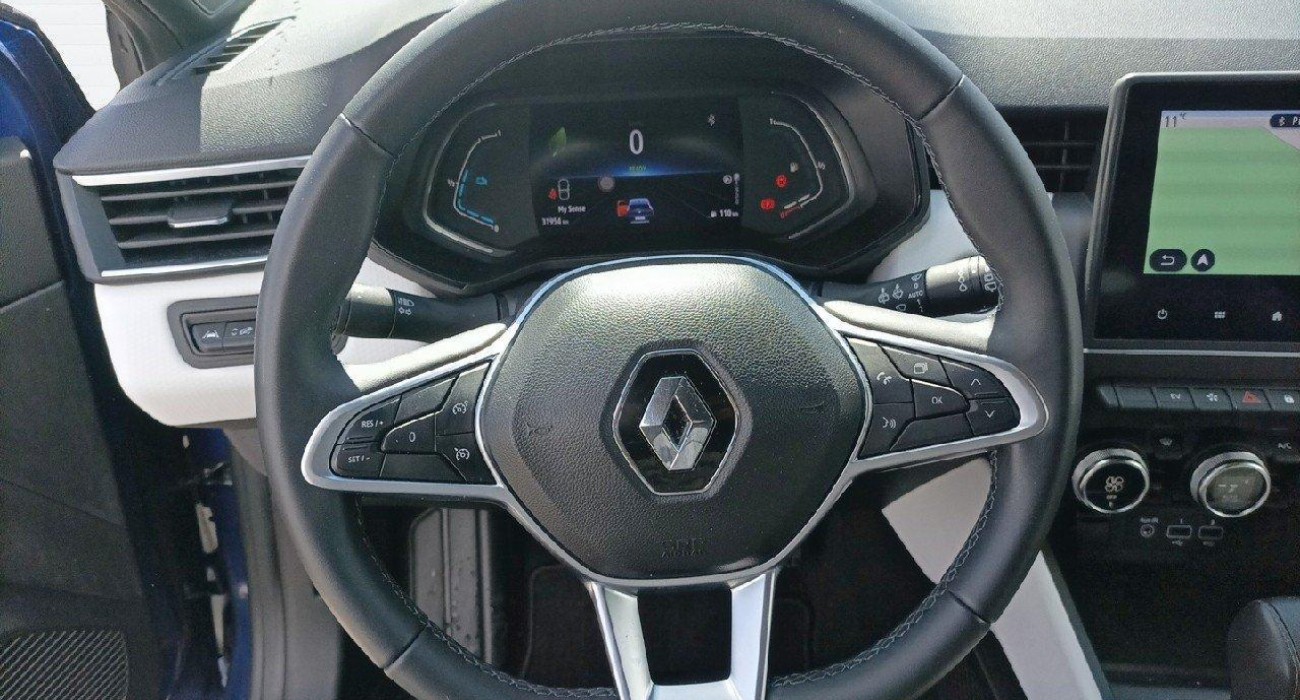 Renault CLIO Clio E-Tech 140 - 21N Intens 6