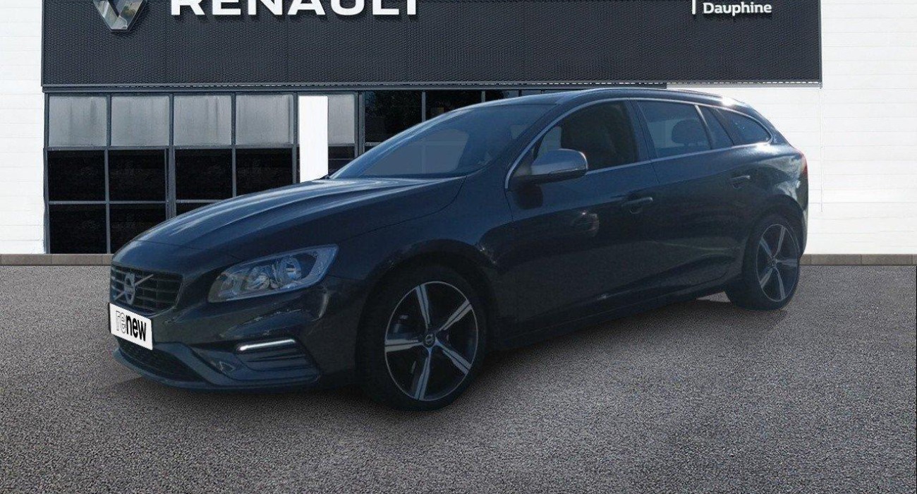 Volvo V60 D4 190 ch Stop&Start Geartronic 8 R-Design 1