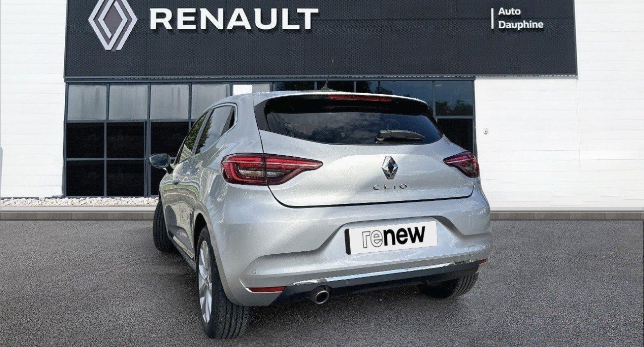 Renault CLIO Clio TCe 130 EDC FAP Intens 3