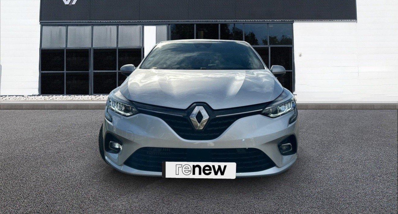 Renault CLIO Clio TCe 130 EDC FAP Intens 4