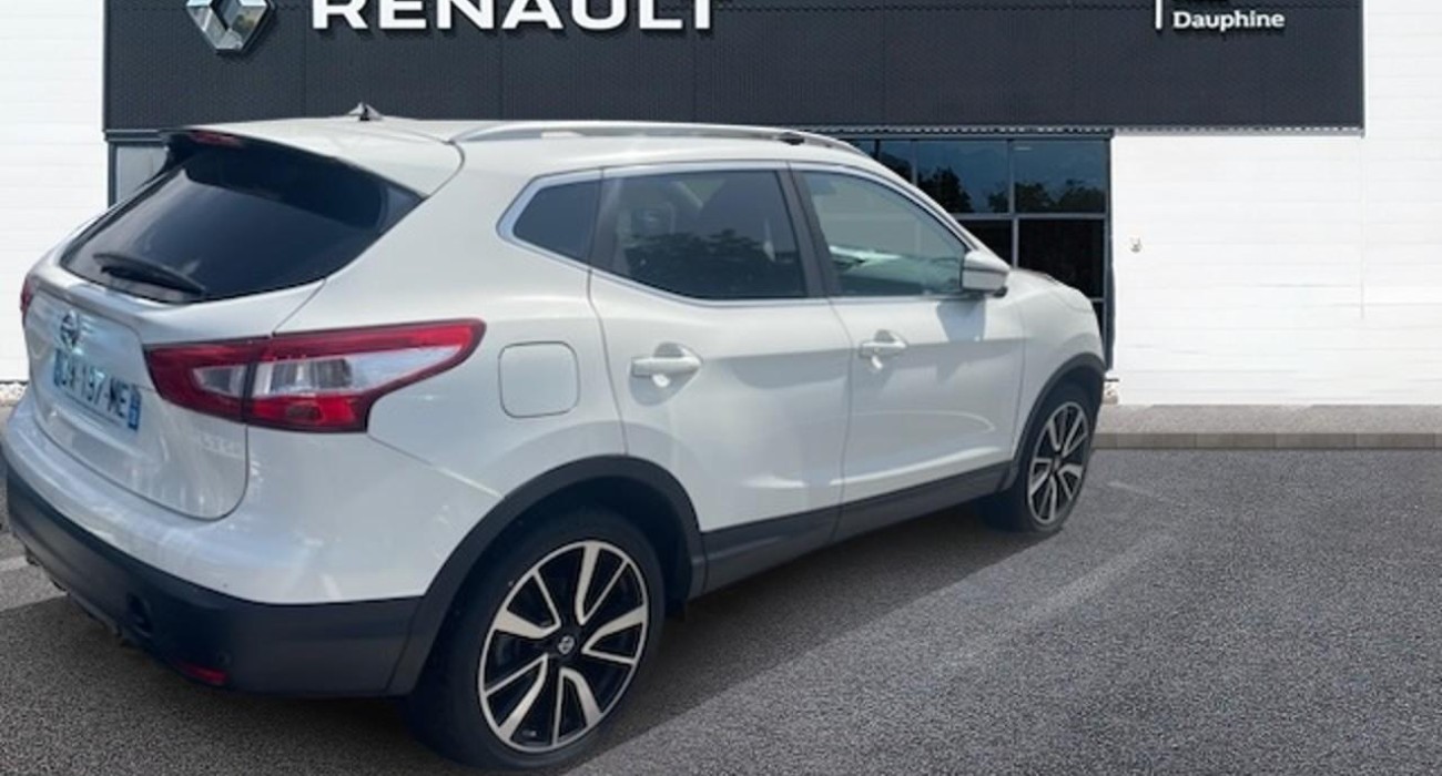 Nissan QASHQAI  1.2 DIG-T 115 Tekna 4