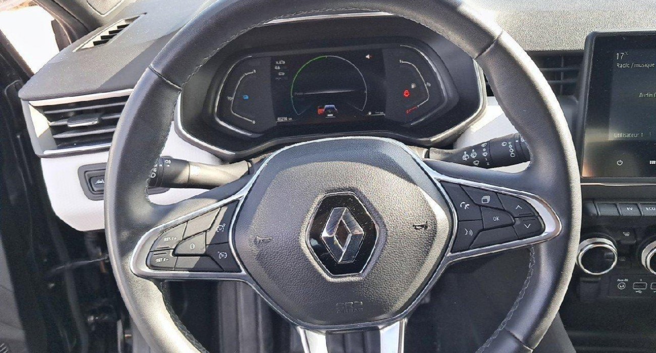 Renault CLIO Clio E-Tech 140 Limited 6