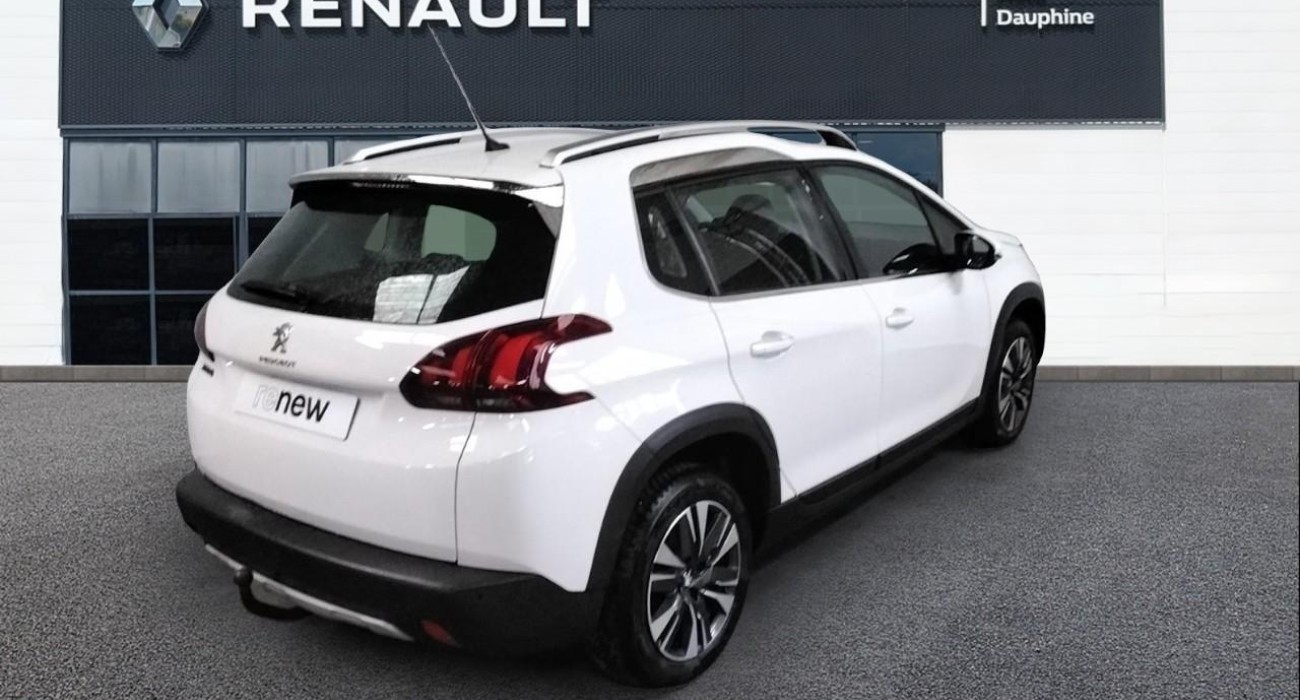 Peugeot 2008 1.2 PureTech 110ch S&S EAT6 Allure 8