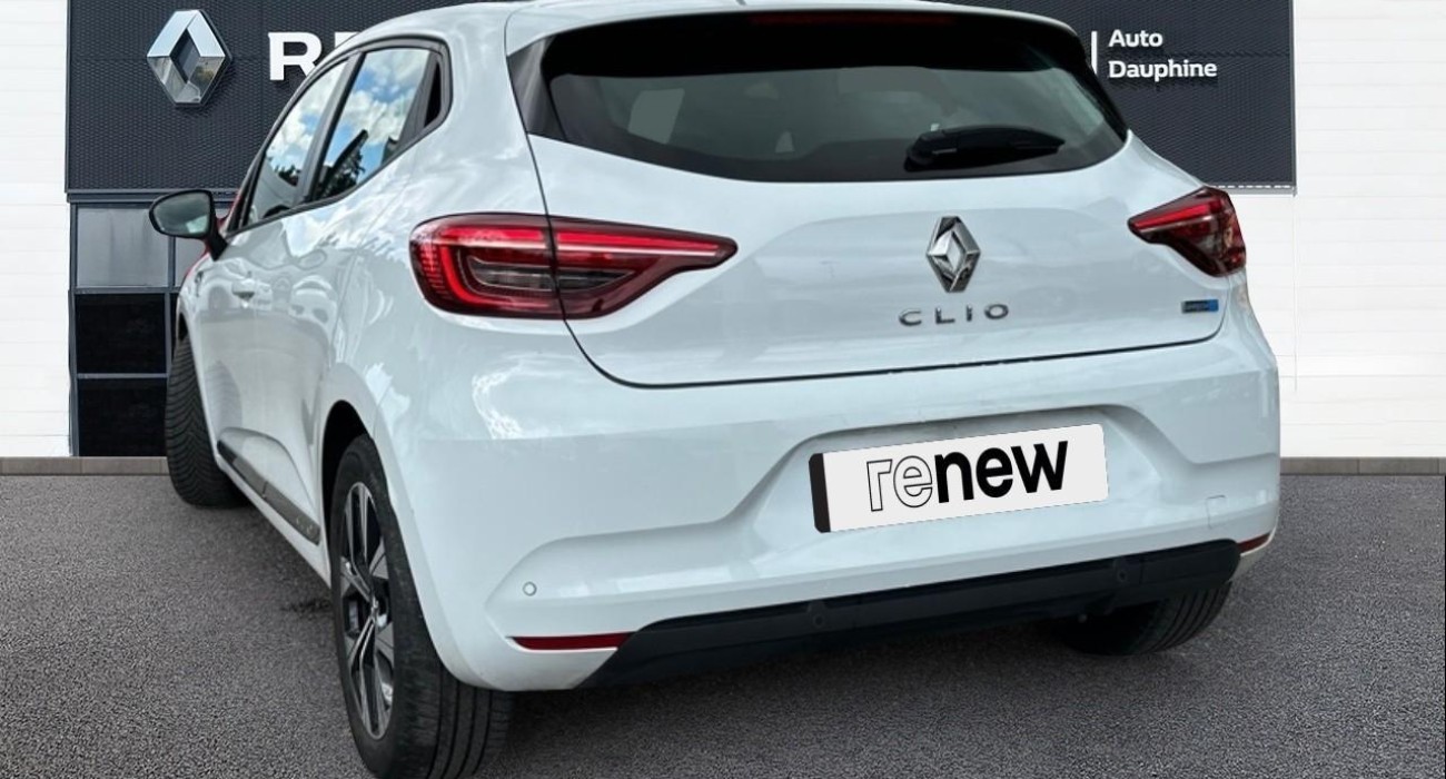 Renault CLIO Clio E-Tech 140 Limited 3