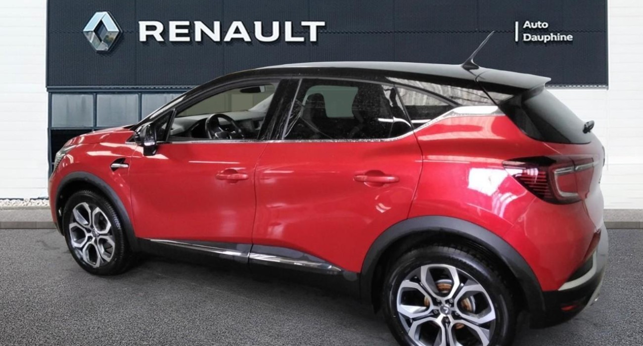 Renault CAPTUR TCe 100 Intens 7