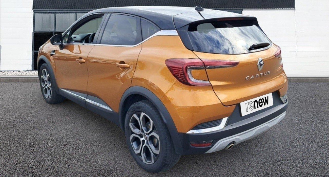 Renault CAPTUR TCe 100 Intens 3