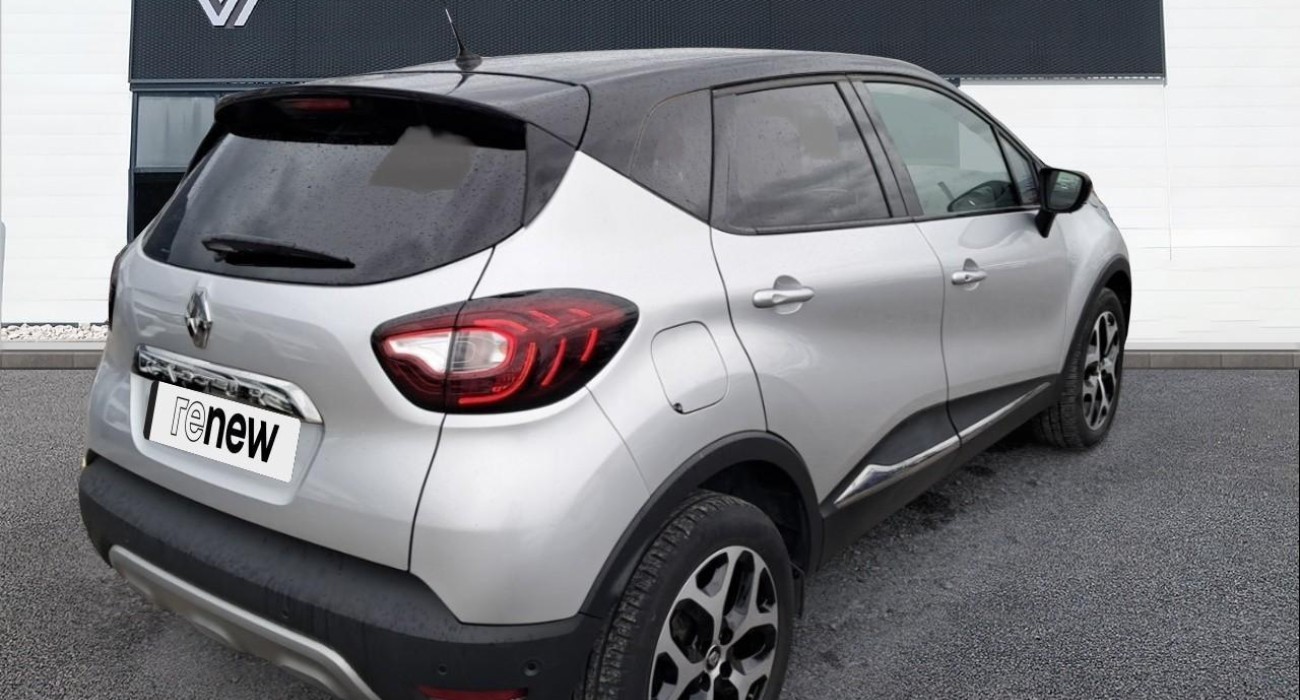 Renault CAPTUR TCe 120 Energy Intens 6