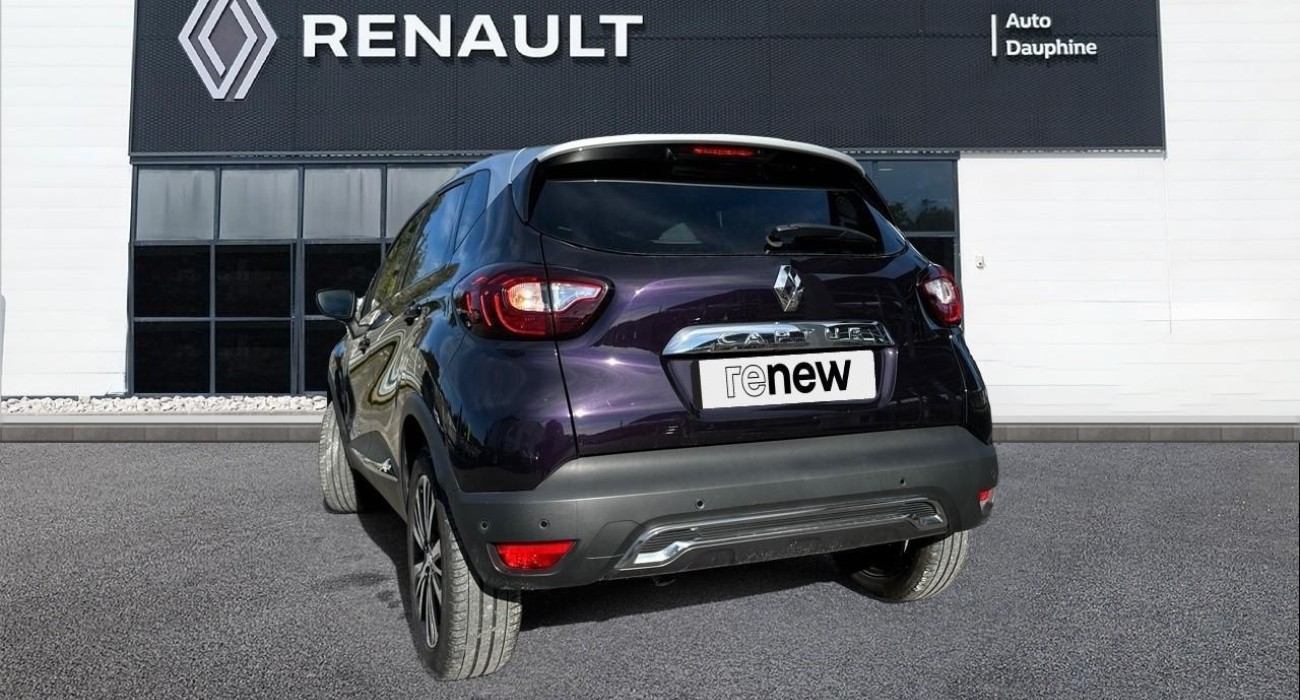 Renault CAPTUR dCi 110 Energy Initiale Paris 3