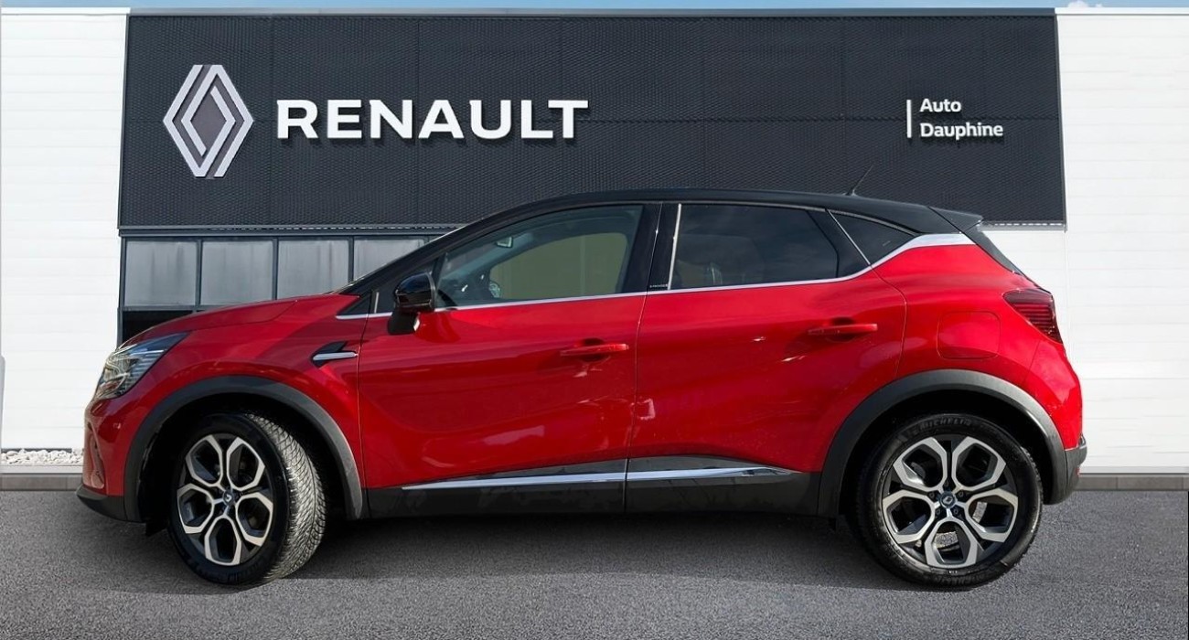 Renault CAPTUR E-Tech Plug-in 160 Intens 2