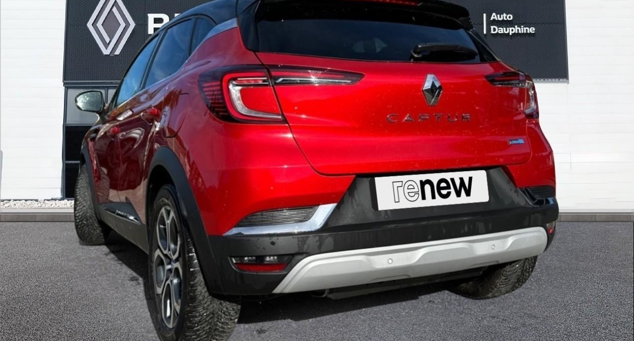 Renault CAPTUR E-Tech Plug-in 160 Intens 3