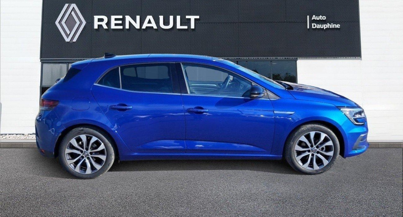 Renault MEGANE Megane IV Berline Blue dCi 115 EDC Techno 2