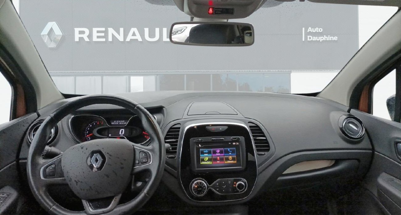 Renault CAPTUR TCe 90 - 19 Intens 5