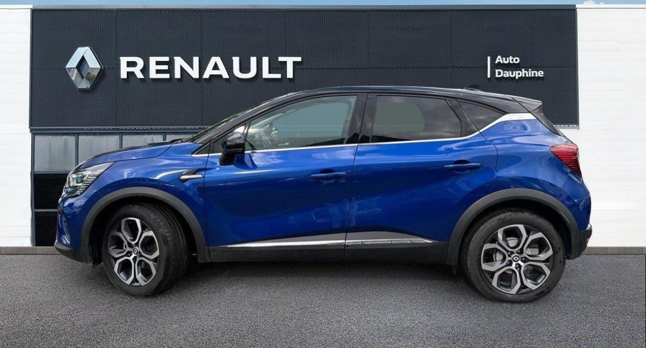Renault CAPTUR mild hybrid 140 Techno fast track 2