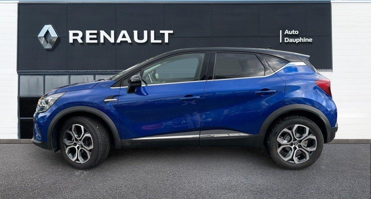 Renault CAPTUR mild hybrid 140 Techno fast track 2