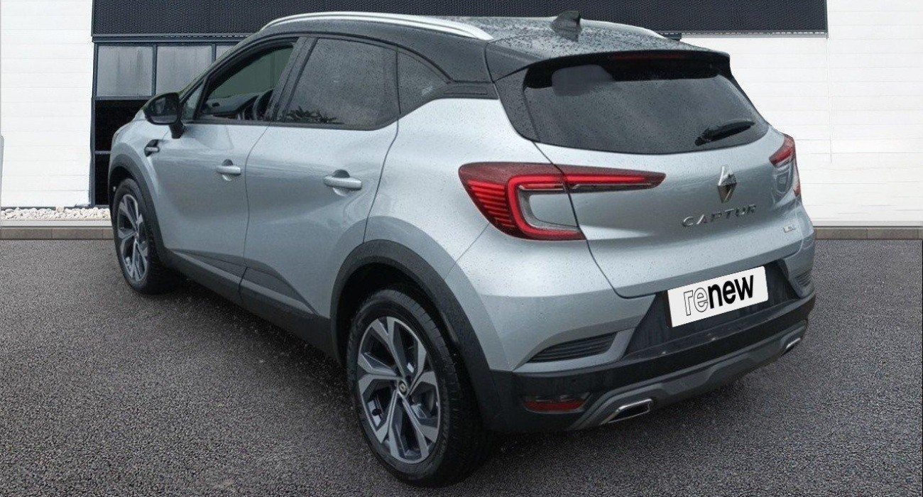 Renault CAPTUR mild hybrid 160 EDC R.S. line 3