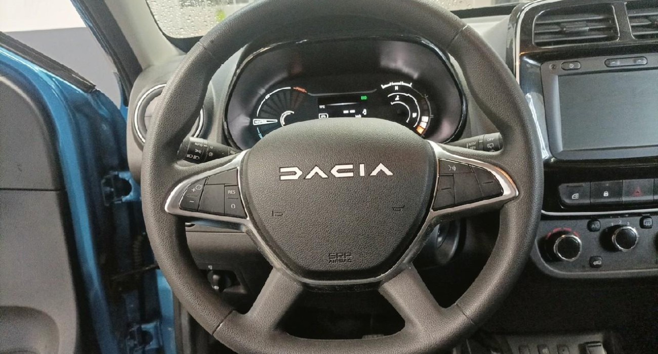 Dacia SPRING Expression 6