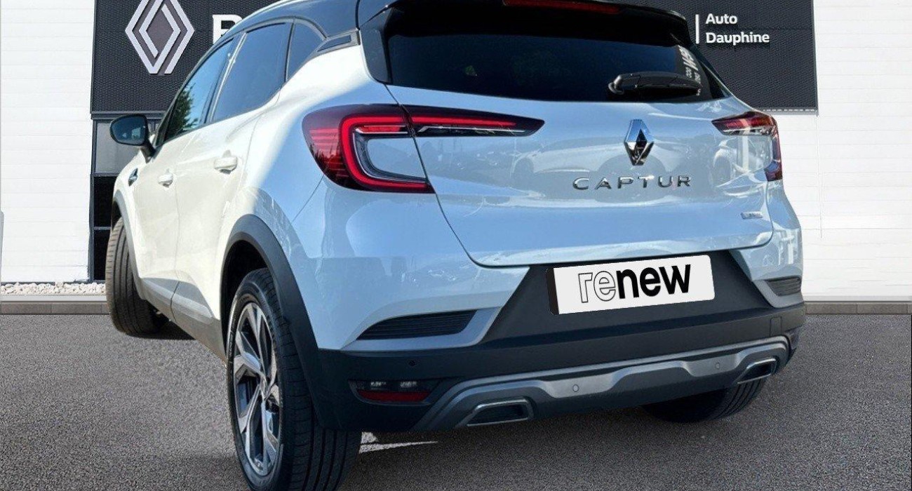 Renault CAPTUR mild hybrid 160 EDC R.S. line 3