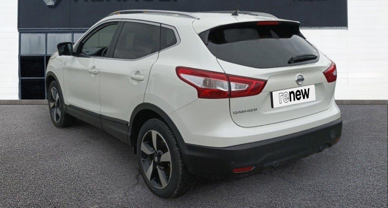 Nissan QASHQAI  1.2 DIG-T 115 N-Connecta 3